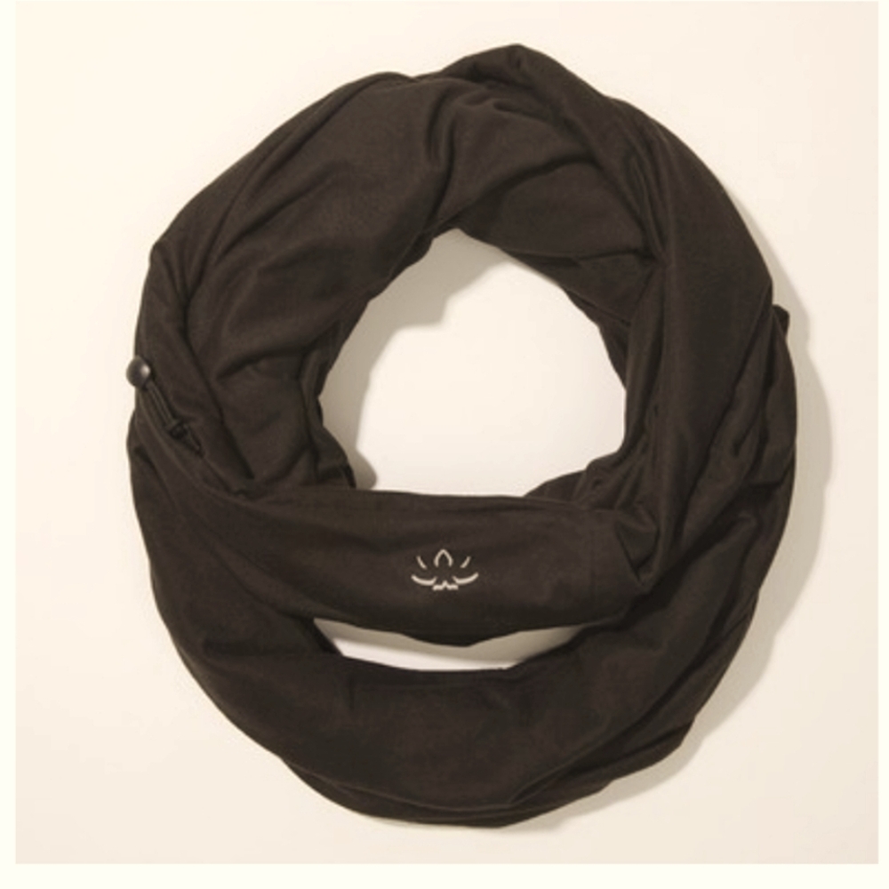 Beyond Yoga Pocket Infinity Scarf Brown Vegan Suede Nwt new